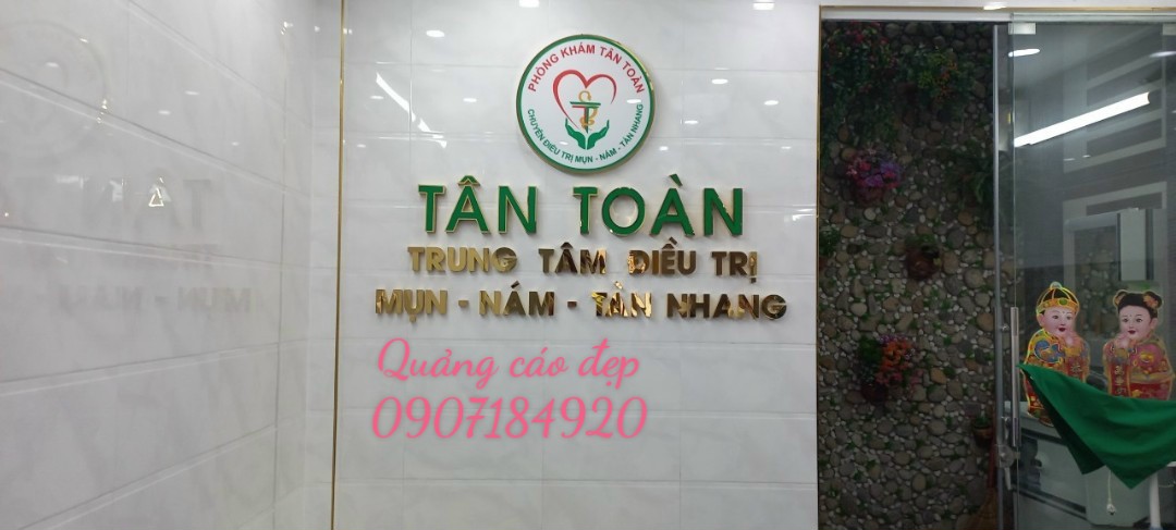 Chữ Inox phòng khám Tân Toàn